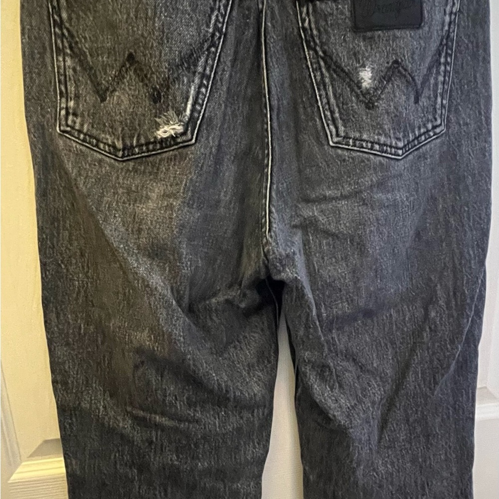 Wrangler High Rise Mom Jeans - Picture 2 of 4